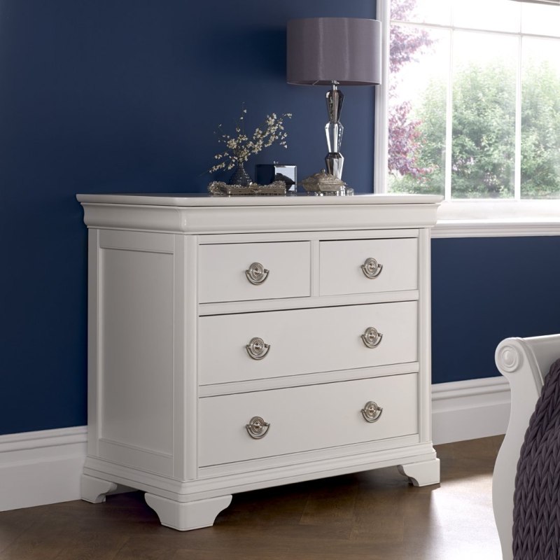 Bentley Designs Chantilly White Bedroom 2+2 Chest of Drawers- feature