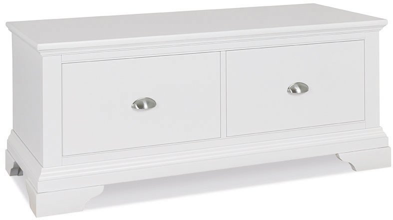 Montana White Blanket Box Montana White Blanket Box